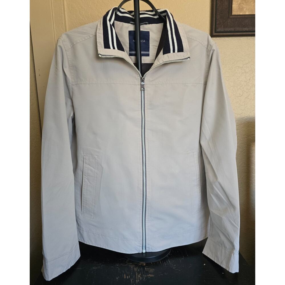 Nautica Lightweight Jacket Windbreaker Men's Medium Beige Tan Water Resistant